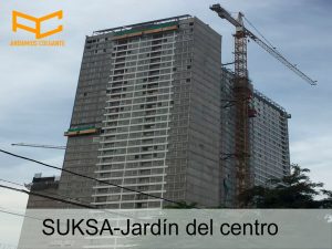 SUKSA-Jardín del centro-andamios-colgantes-1